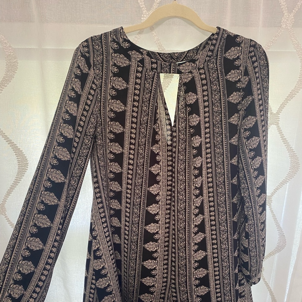 Patterned black romper